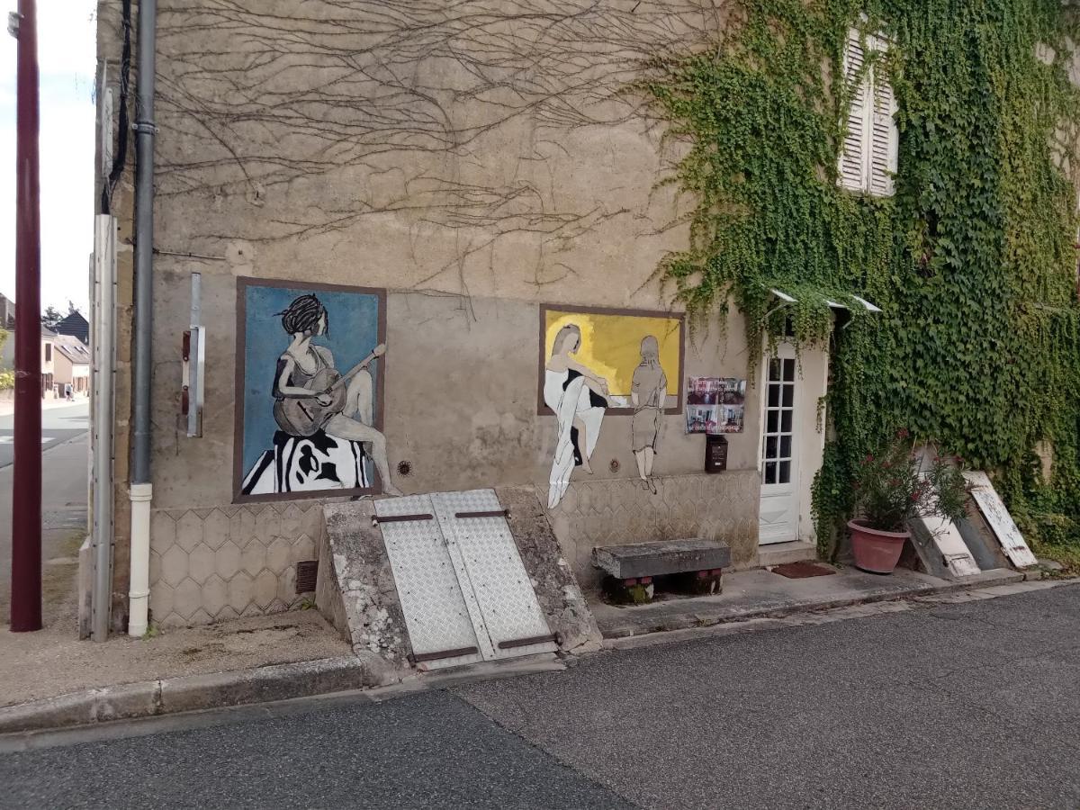 Chambres D Hotes Le Labyrinthe Du Peintre Bransat Екстериор снимка